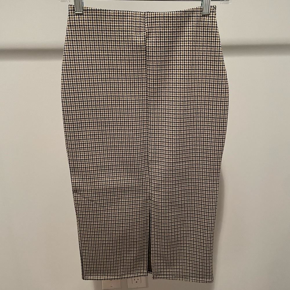 *NWT* H&M Midi Pencil Skirt XS